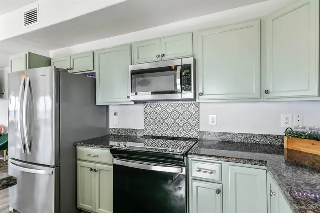 $785,000 | 503 Amigo Lane, Freeport, TX 77541