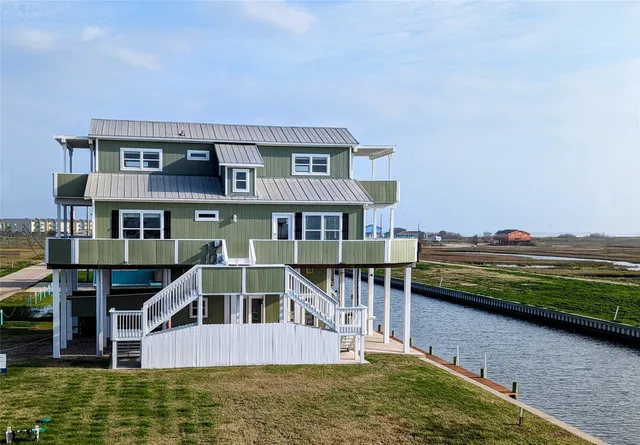 $785,000 | 503 Amigo Lane, Freeport, TX 77541