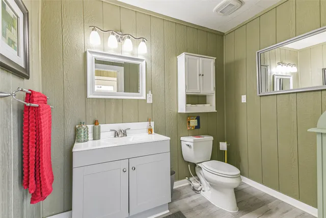 $785,000 | 503 Amigo Lane, Freeport, TX 77541