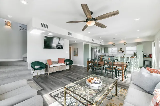 $785,000 | 503 Amigo Lane, Freeport, TX 77541