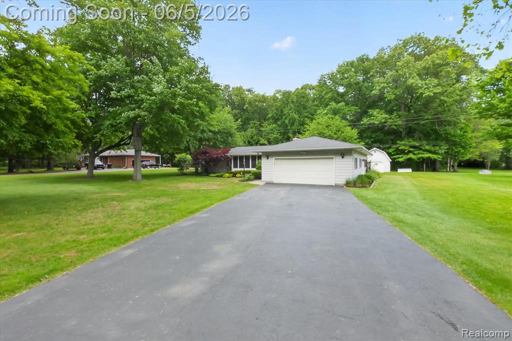 2083 Wells Road Dundee, MI 48131 - Photo 4 of 54