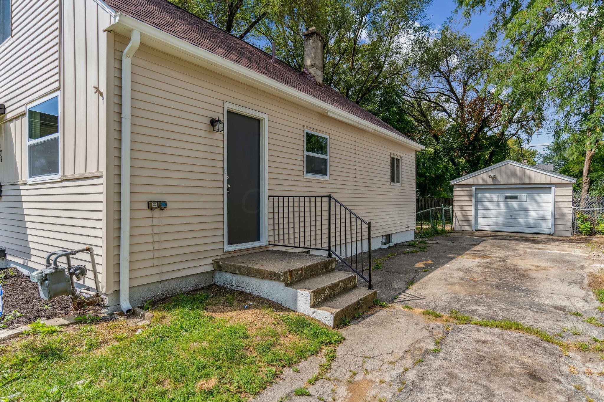 2479 Howey Road Columbus, OH 43211 - Photo 40 of 40 37-web-or-mls-2479-howey-rd