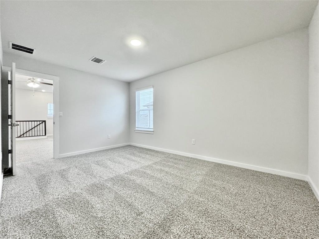 404 Tinto Street Leander, TX 78641 - Photo 33 of 40