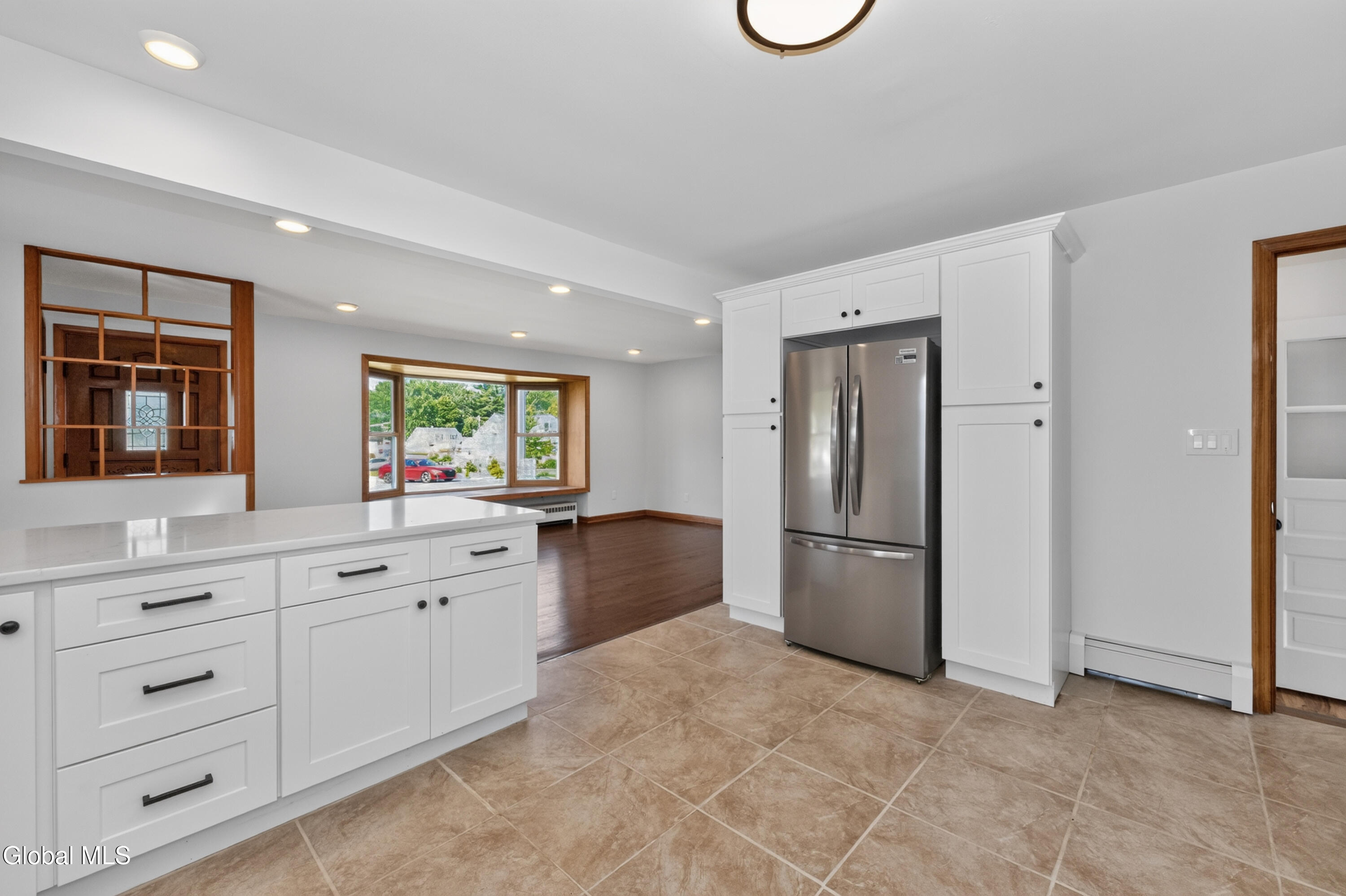 1406 Red Mill Road East Greenbush, NY 12144 - Photo 11 of 32 1 Greatroom 11