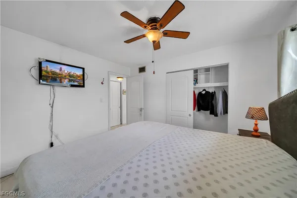 $1,100 | 730 Joel Boulevard, Lehigh Acres, FL 33936