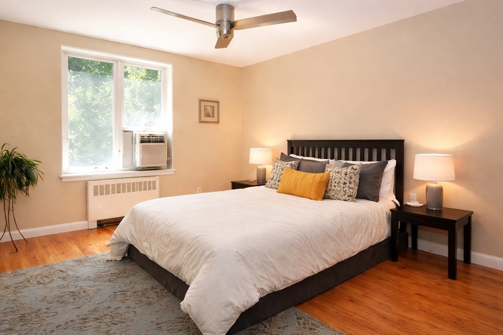 140 Beaconsfield Road, Unit 3 Brookline, MA 02445 - Photo 6 of 9