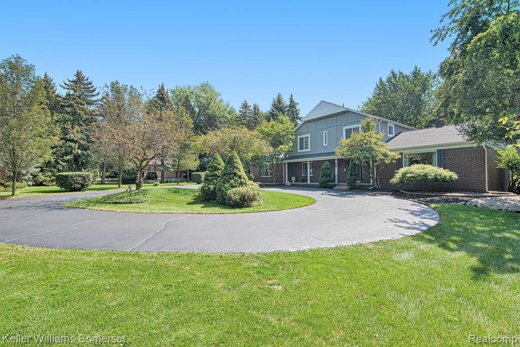 2931 West Avon Road Rochester Hills, MI 48309 - Photo 35 of 49