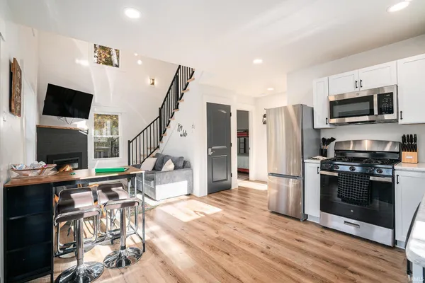 $775,000 | 57507 Red Bud Lane, Elkhart, IN 46517