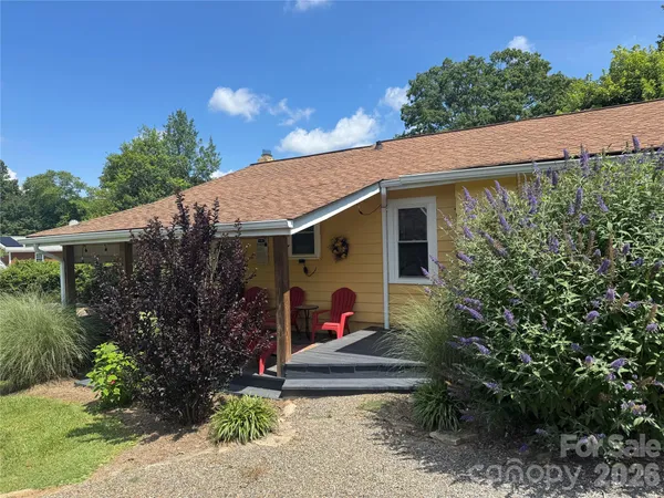 $350,000 | 144 Macedonia Road, Asheville, NC 28804