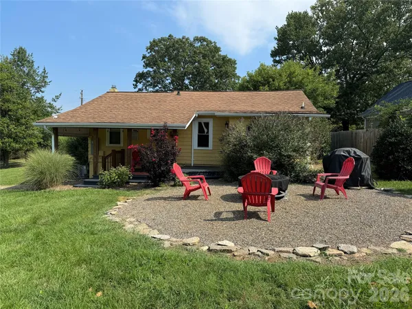 $350,000 | 144 Macedonia Road, Asheville, NC 28804