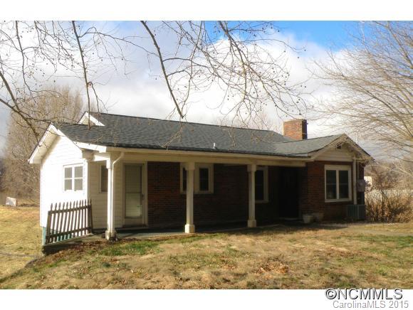 488 Bee Tree Road Swannanoa, NC 28778 - Photo 1 of 23 Gallery Image 1
