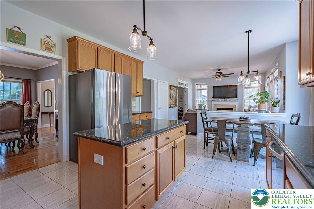 697 Ryan Drive Allentown, PA 18103 - Photo 13 of 48 Gallery Image 13