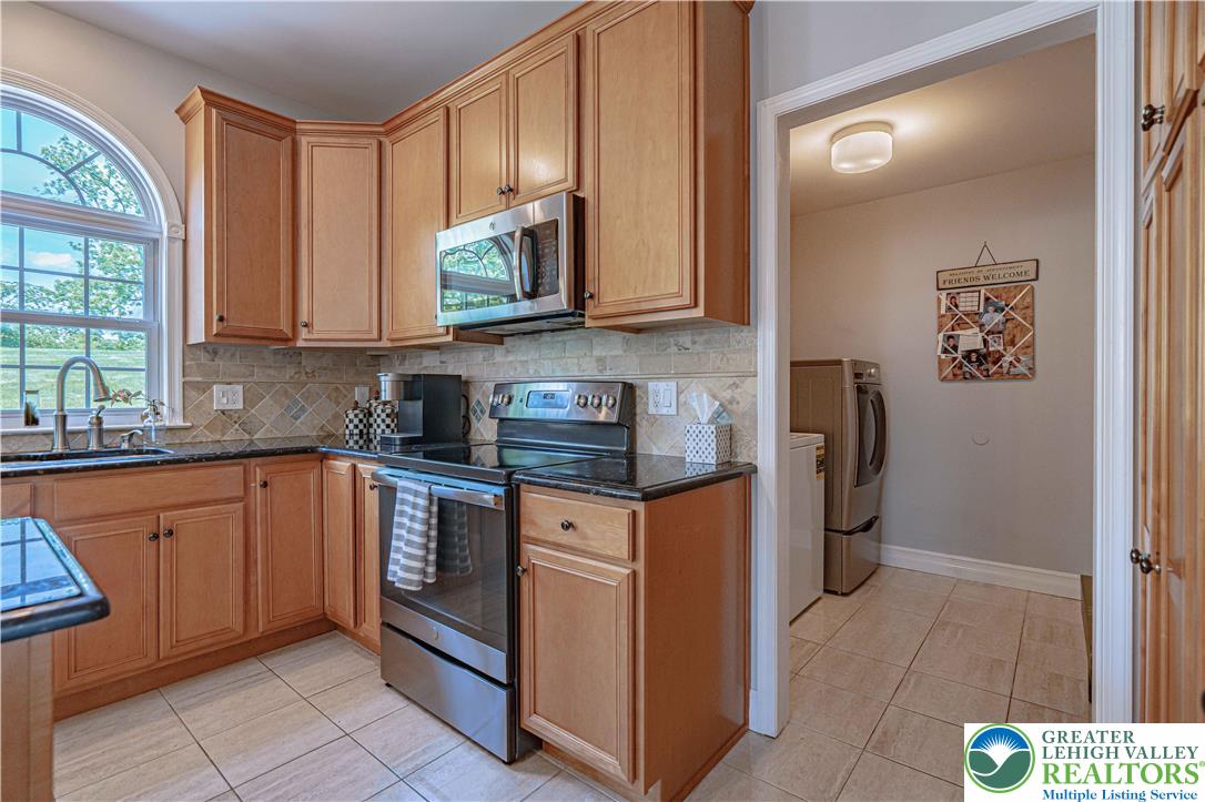 697 Ryan Drive Allentown, PA 18103 - Photo 14 of 48 Gallery Image 14