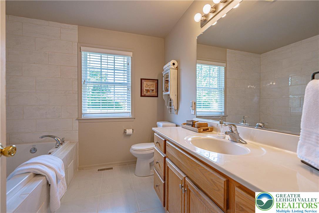 697 Ryan Drive Allentown, PA 18103 - Photo 26 of 48 Gallery Image 26