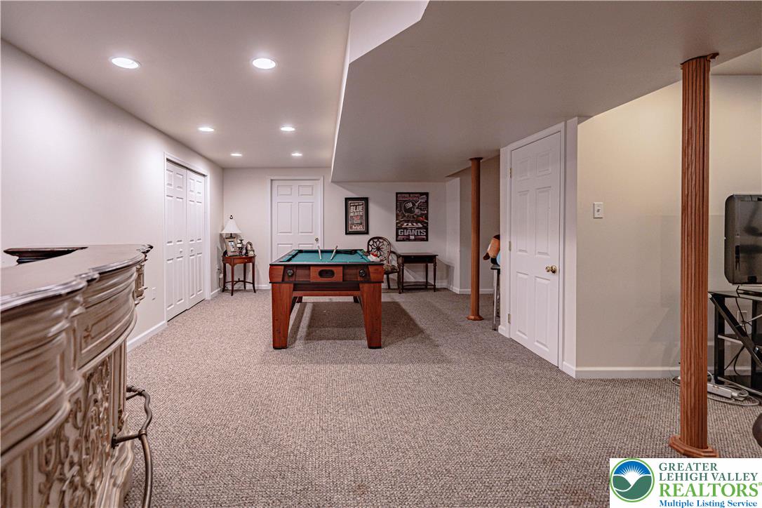 697 Ryan Drive Allentown, PA 18103 - Photo 37 of 48 Gallery Image 37