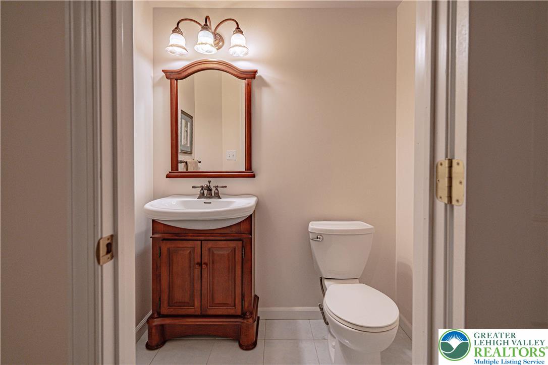 697 Ryan Drive Allentown, PA 18103 - Photo 40 of 48 Gallery Image 40