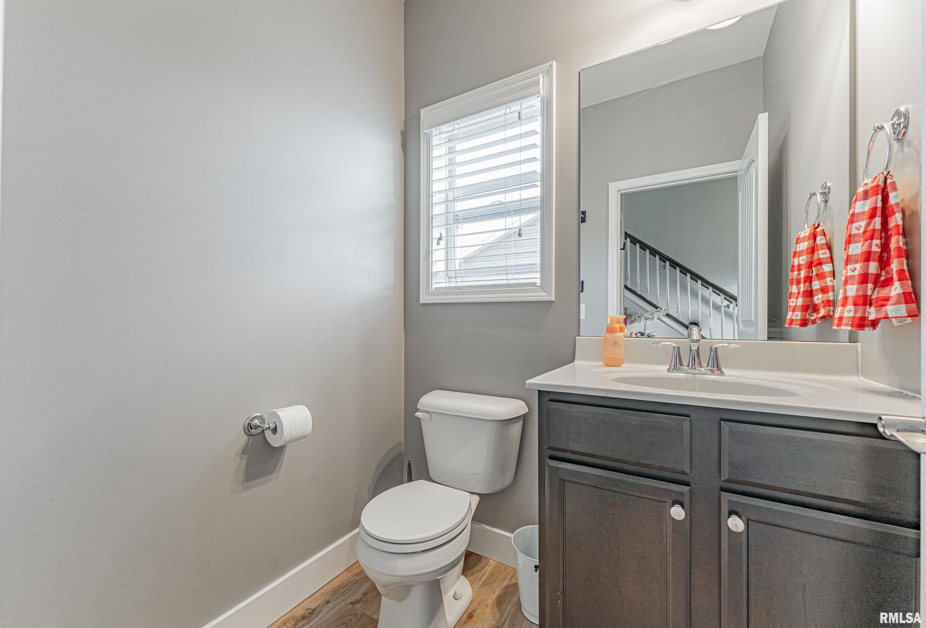 2914 Bardwell Road Bloomington, IL 61704 - Photo 11 of 45 Gallery Image 11
