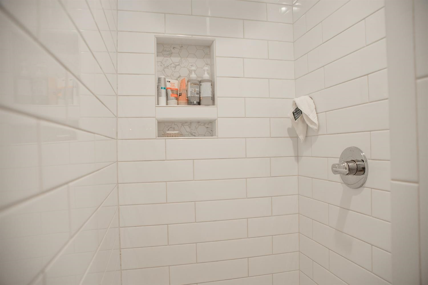 832 Ave T Shallowater Tx 79363 Shallowater, TX 79363 - Photo 40 of 50 a close view of a shower in a bathroom