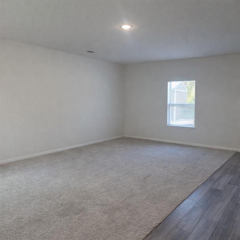 2437 Frio River Road Glenn Heights, TX 75154 - Photo 7 of 11