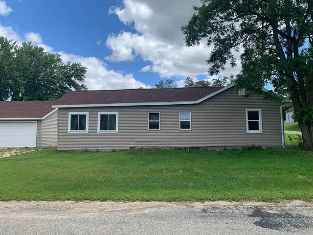 $179,000 | W3912 County Rd H, Pine River, WI 54965