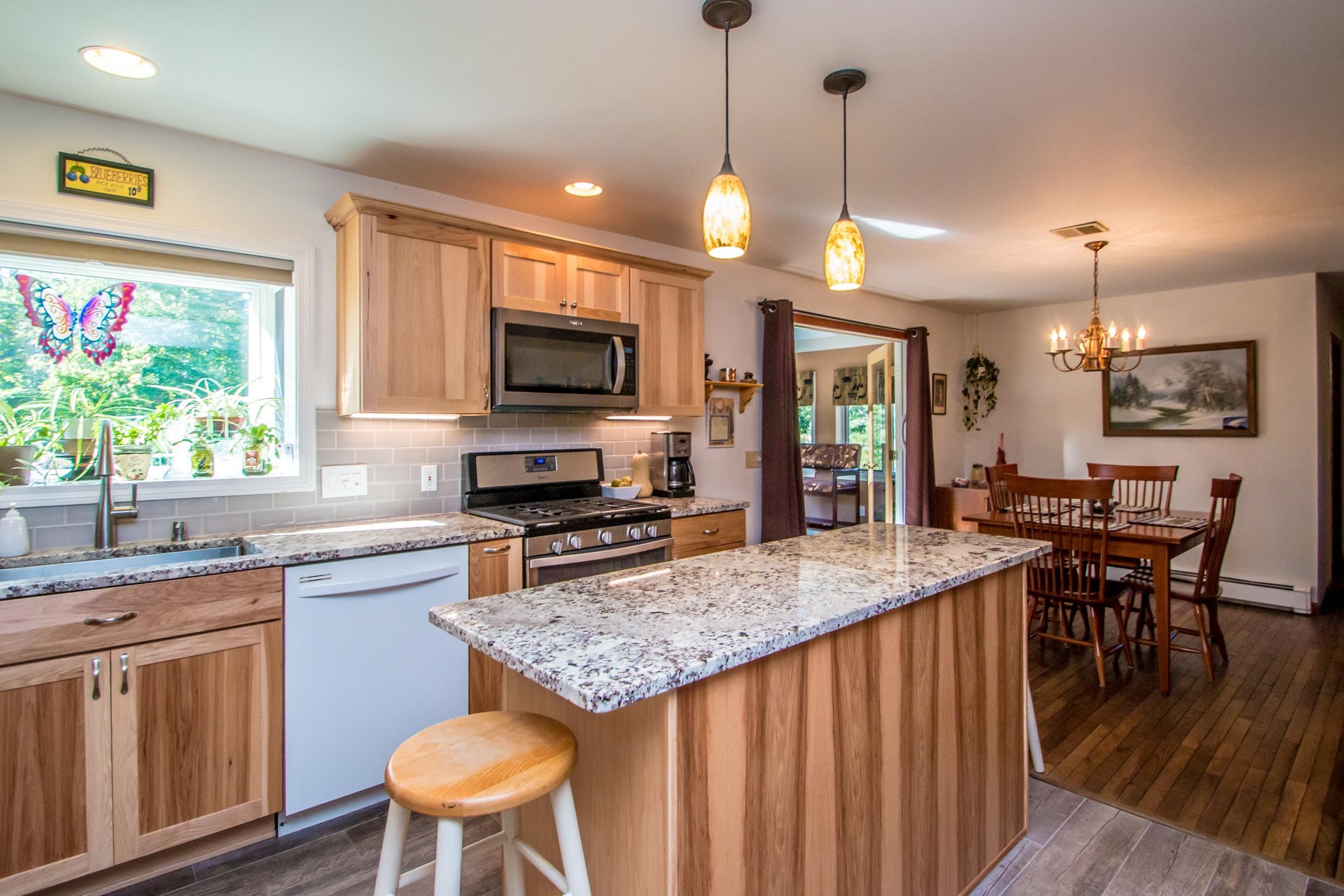 102 Cobb Farm Road Bartlett, NH 03812 - Photo 4 of 35