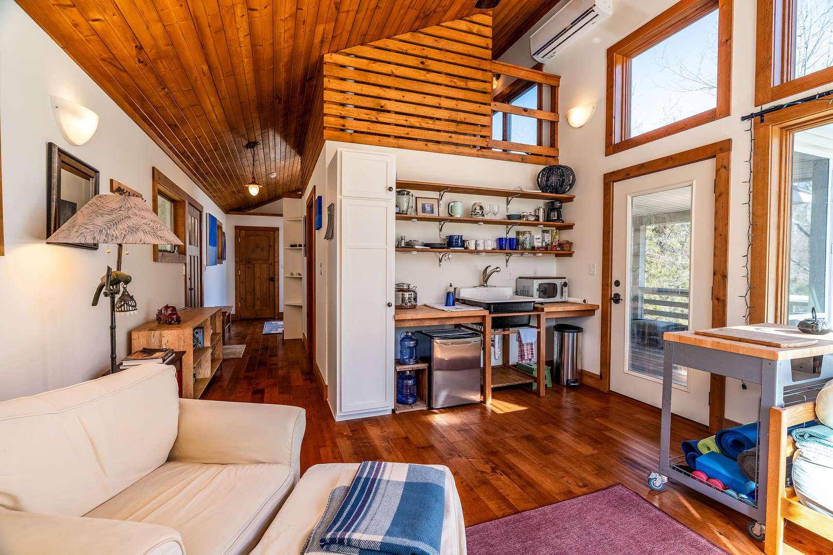 526 Shiloh Road Cobden, IL 62920 - Photo 43 of 59 a living room with furniture a rug and a large window