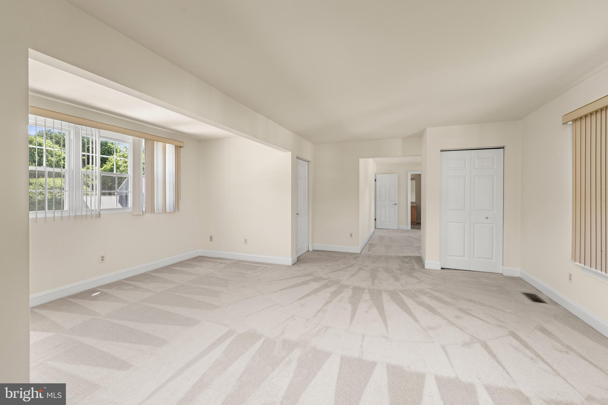 2 Ringleaf Court Cockeysville, MD 21030 - Photo 18 of 34 Second primary bedroom with en-suite bathroom