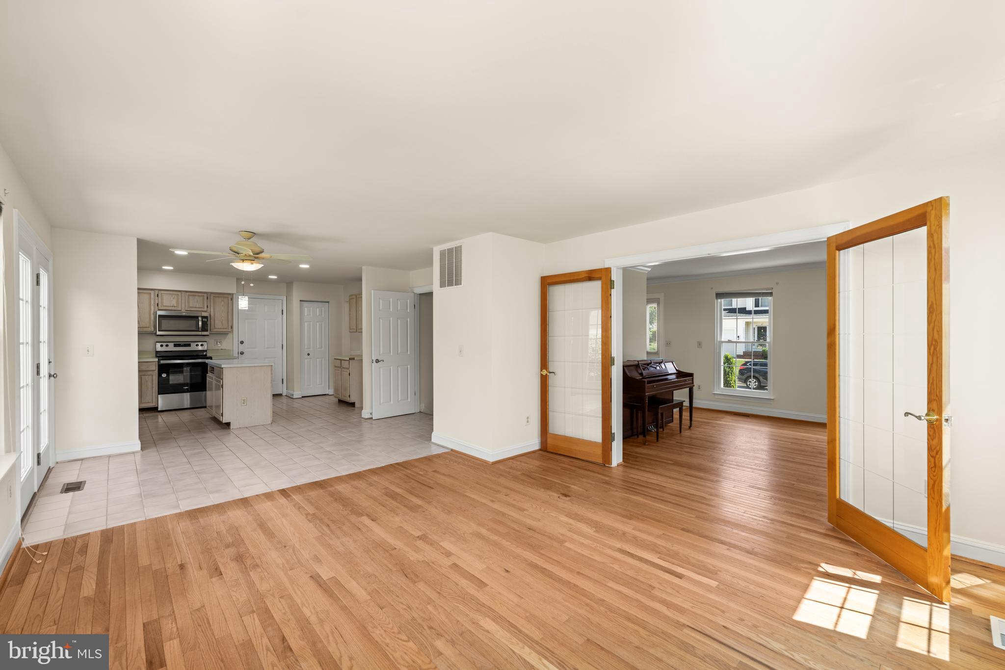 2 Ringleaf Court Cockeysville, MD 21030 - Photo 8 of 34 Family room with hardwood floors