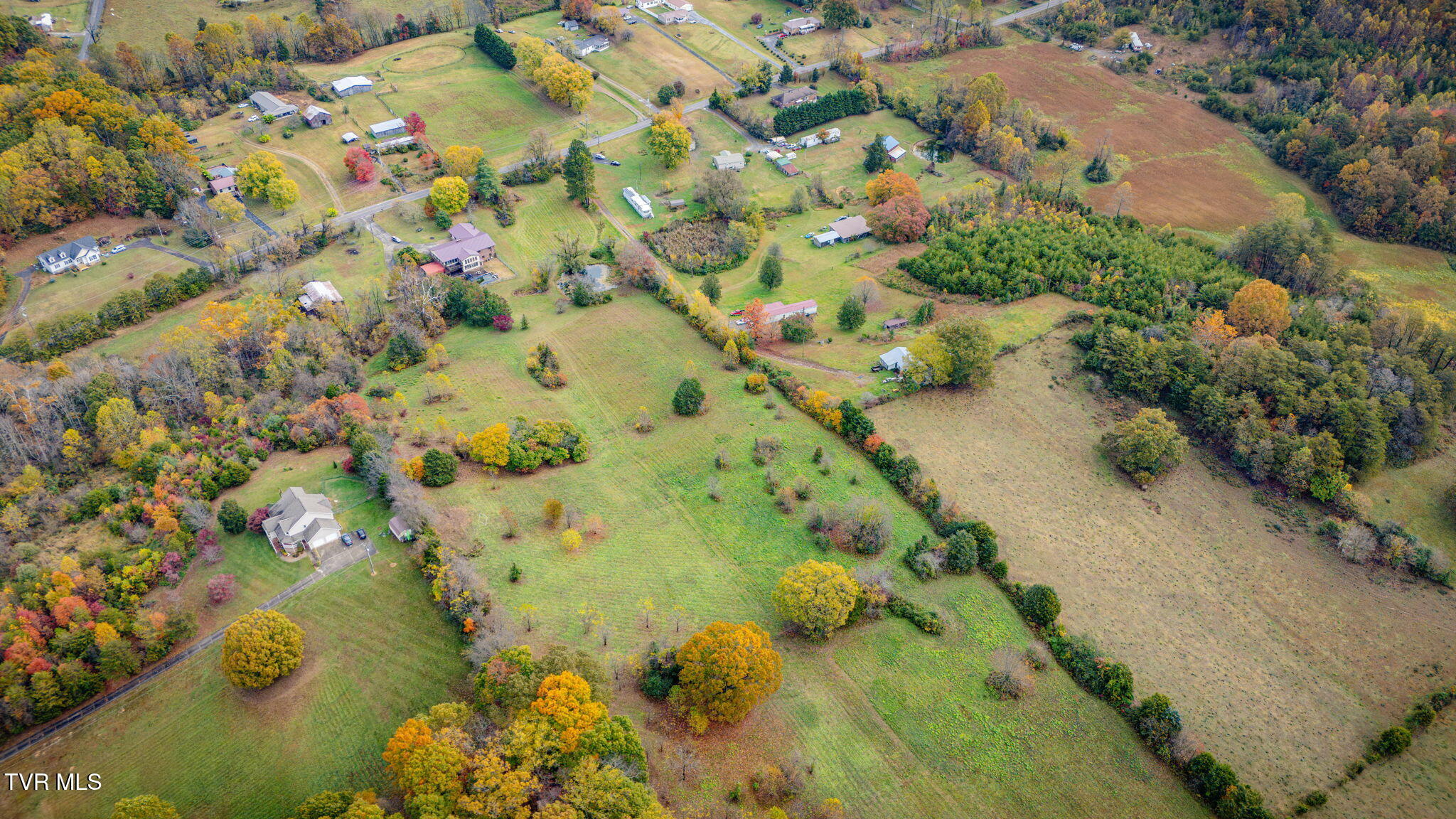 1566 Mill Creek Road, Unit 1 Fall Branch, TN 37656 - Photo 13 of 17 107