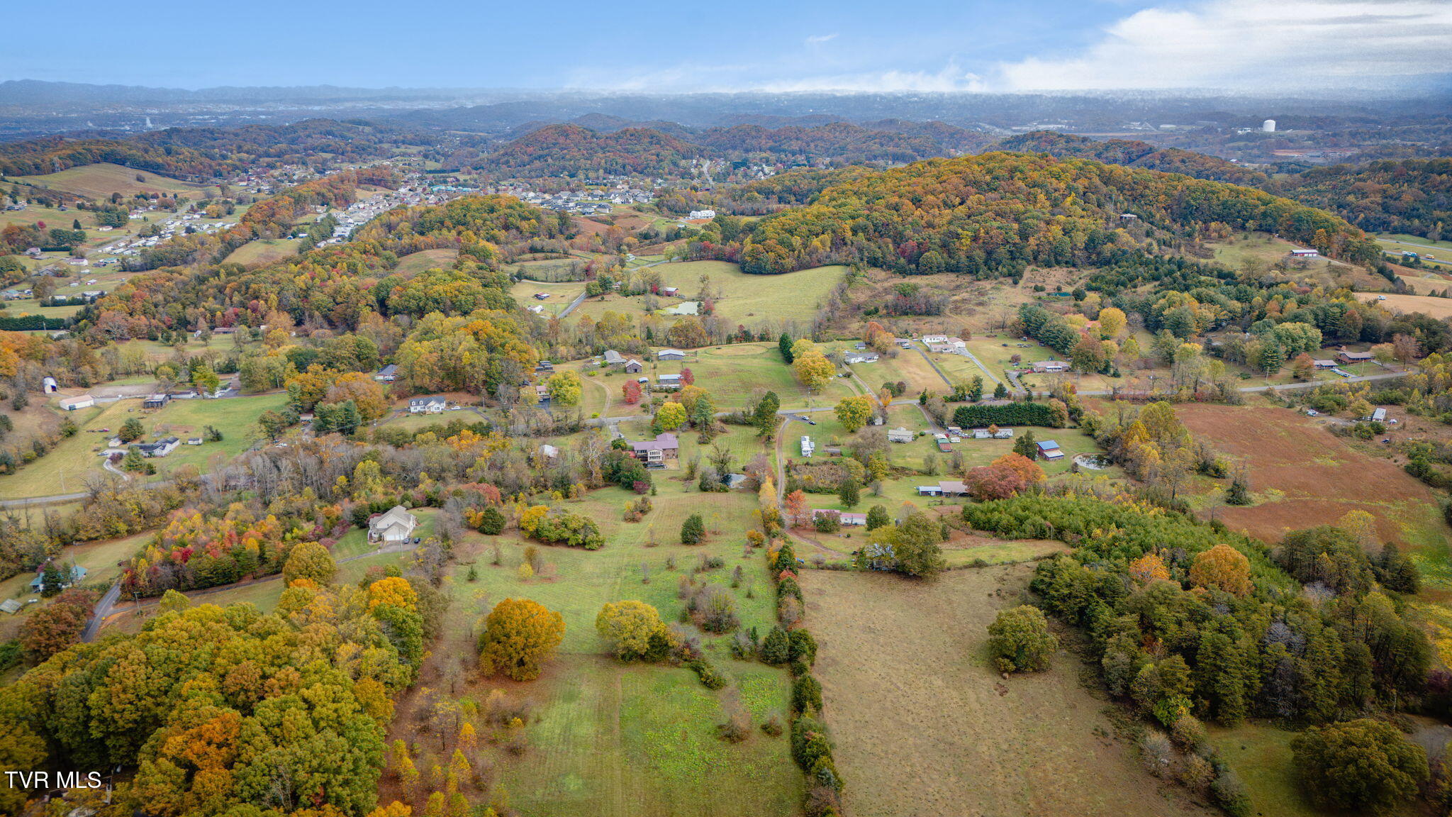 1566 Mill Creek Road, Unit 1 Fall Branch, TN 37656 - Photo 16 of 17 110