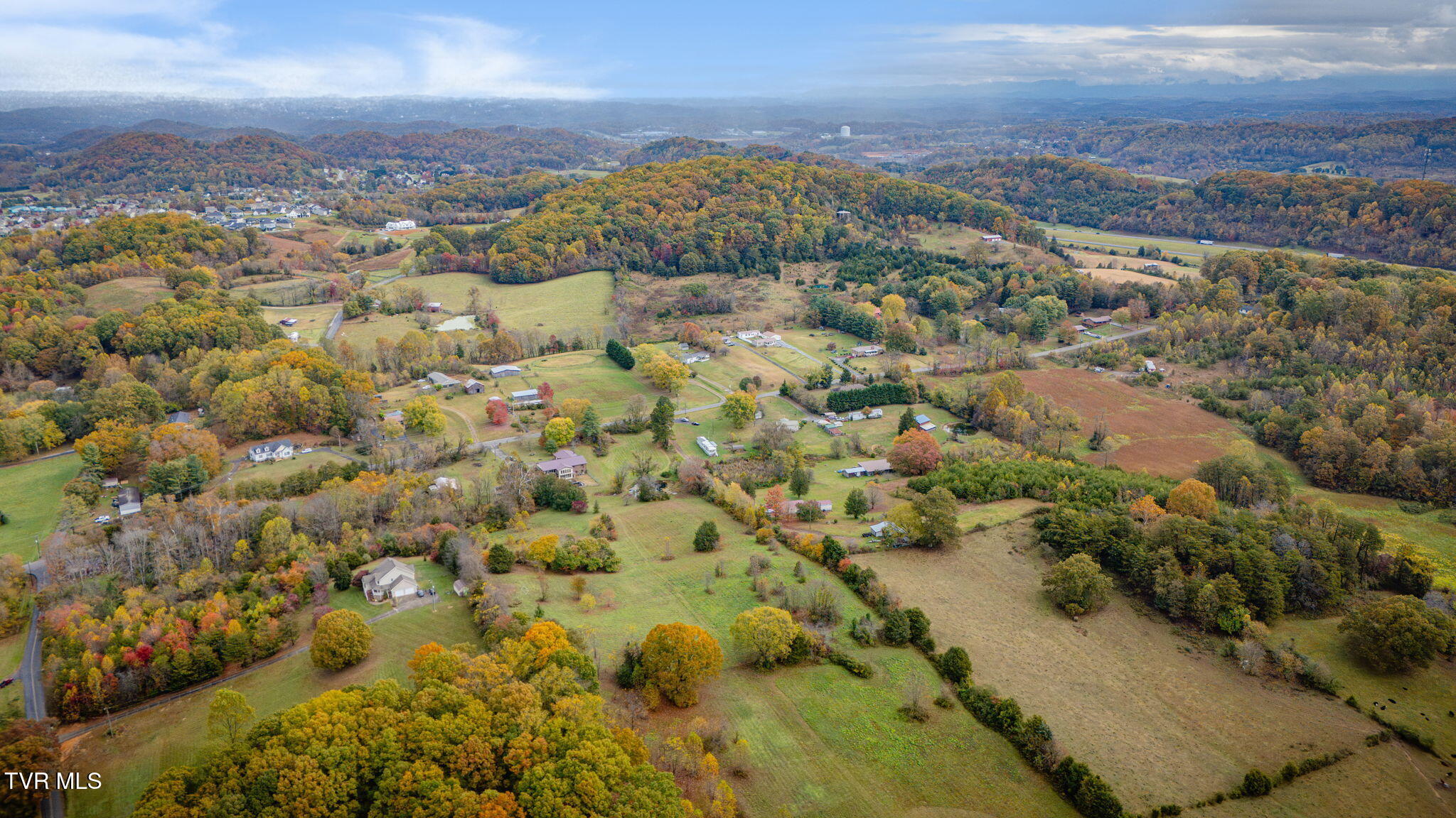1566 Mill Creek Road, Unit 1 Fall Branch, TN 37656 - Photo 17 of 17 111