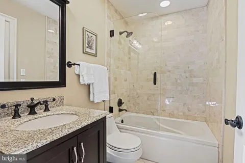 $4,599,000 | 10010 High Hill Place, Great Falls, VA 22066