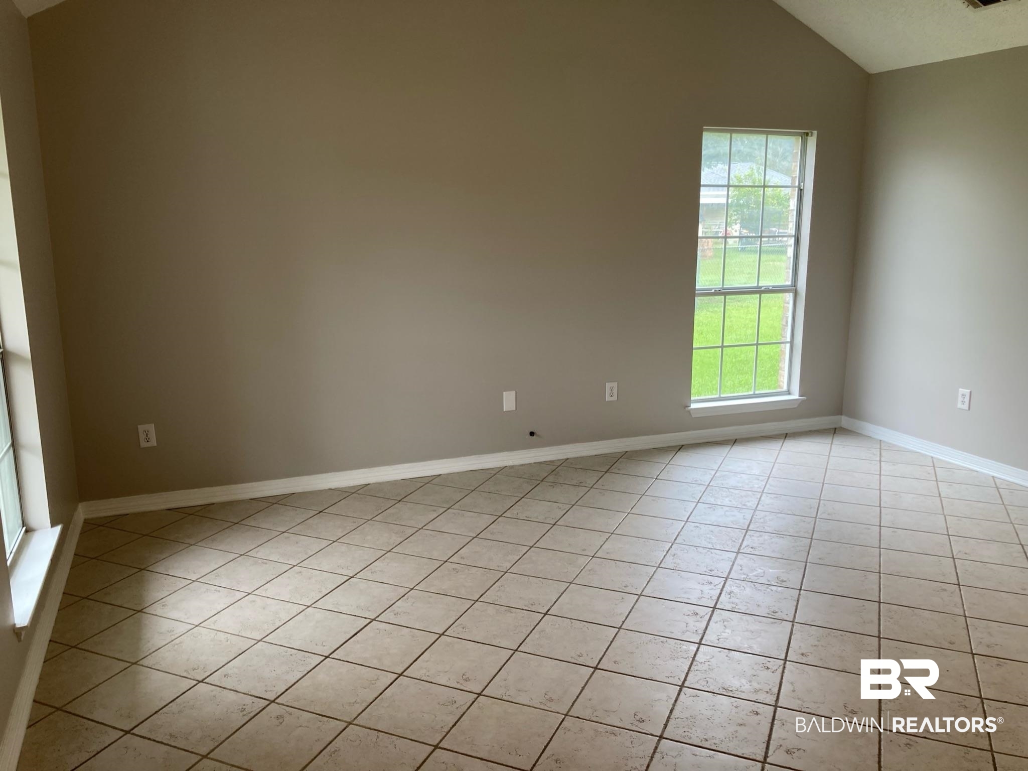 5 Windgate Court Foley, AL 36535 - Photo 4 of 15