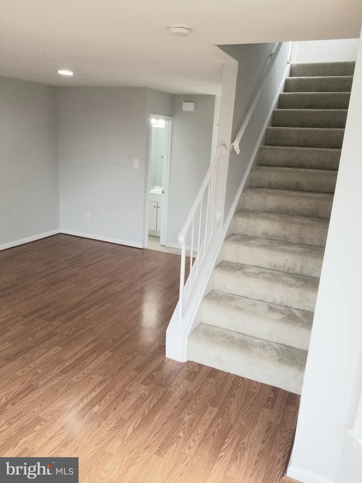 8639 Hawk Run Terrace Gaithersburg, MD 20886 - Photo 7 of 19