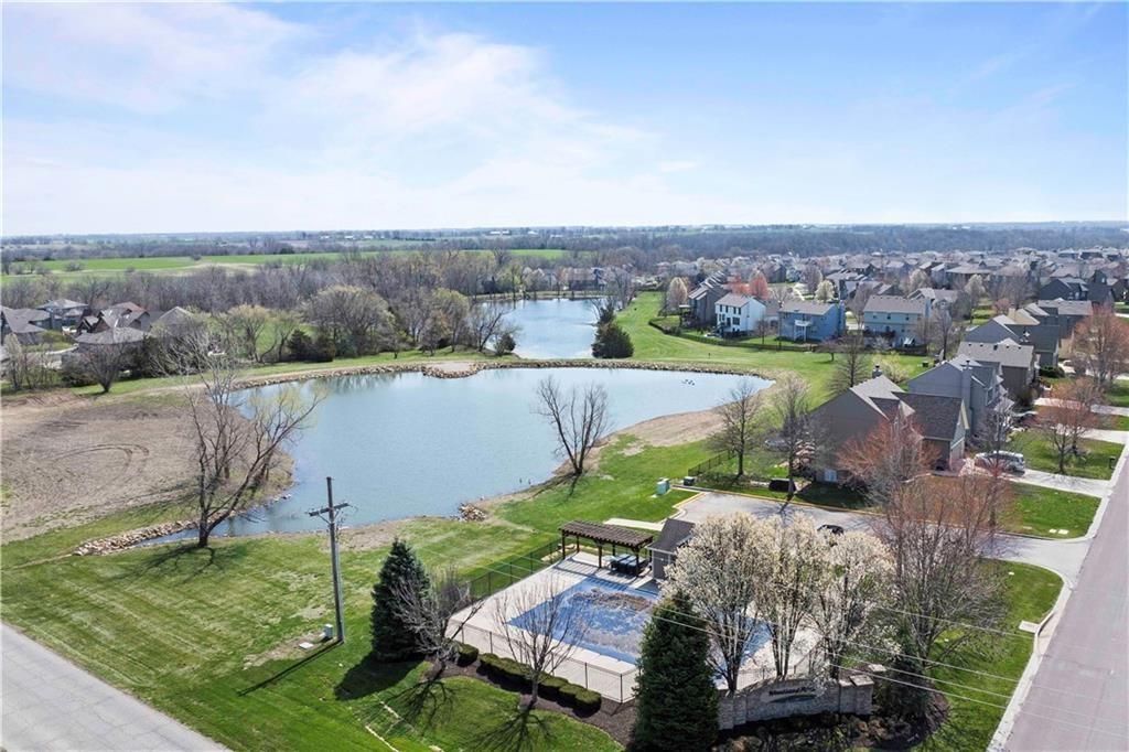 20779 Emerald Street Spring Hill, KS 66083 - Photo 36 of 38