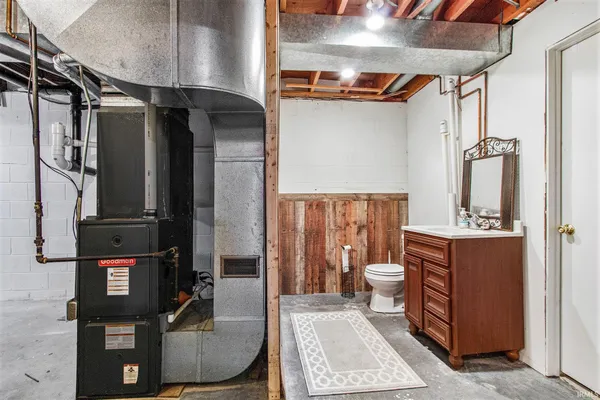 $295,000 | 8875 North 1150 East, Walkerton, IN 46574