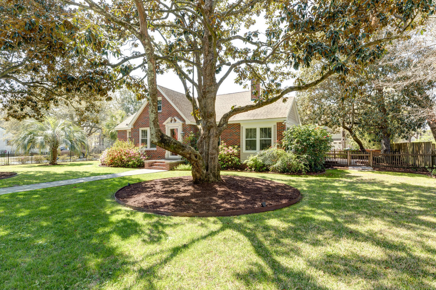 403 Wappoo Road Charleston, SC 29407 - Photo 18 of 45 VRCV41-19
