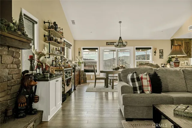 $795,000 | 26680 Merced Lane, Lake Arrowhead, CA 92352