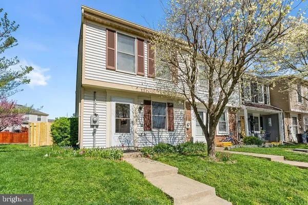 $2,200 | 5802 Drawbridge Court, Frederick, MD 21703