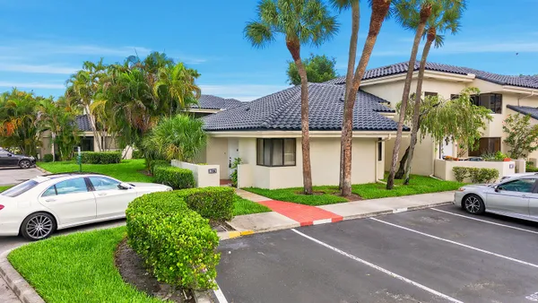 $340,000 | 8073 Northwest 15th Manor, Unit 8073, Plantation, FL 33322