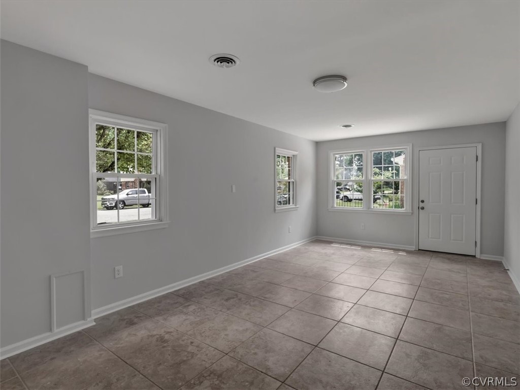 125 Huntington Road Colonial Heights, VA 23834 - Photo 20 of 32 Gallery Image 20