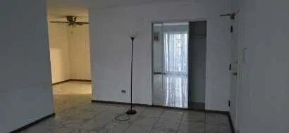 $150,000 | 212 Shorewood Drive, Unit 2B, Glendale Heights, IL 60139