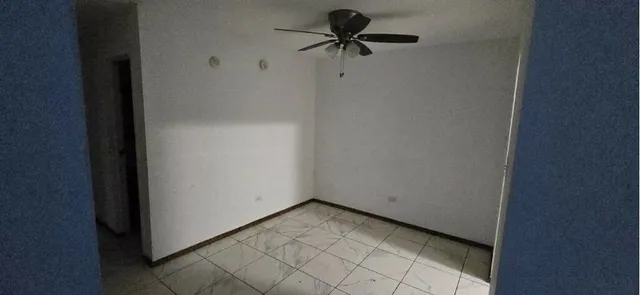 $150,000 | 212 Shorewood Drive, Unit 2B, Glendale Heights, IL 60139