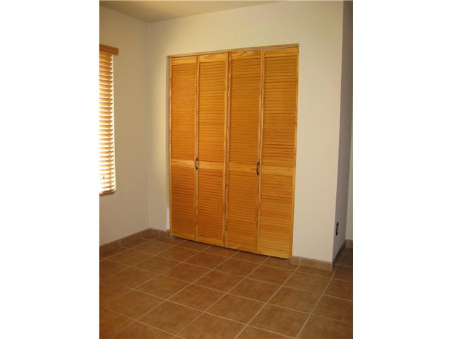 534 Gardendale Road Encinitas, CA 92024 - Photo 17 of 25 All bedrooms have these upgraded closet doors (closets have organizers, too!)