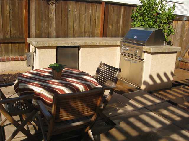 534 Gardendale Road Encinitas, CA 92024 - Photo 19 of 25 Fabulous outdoor kitchen will make entertaining a breeze! High end Linx BBQ, granite countertops and fridge make this a chef's dream!