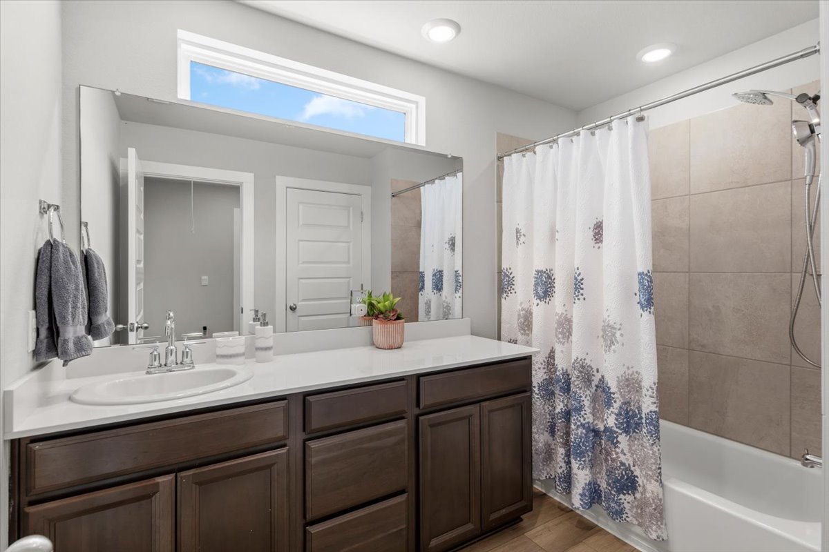 7415 Travertine Spring Drive Austin, TX 78744 - Photo 16 of 30