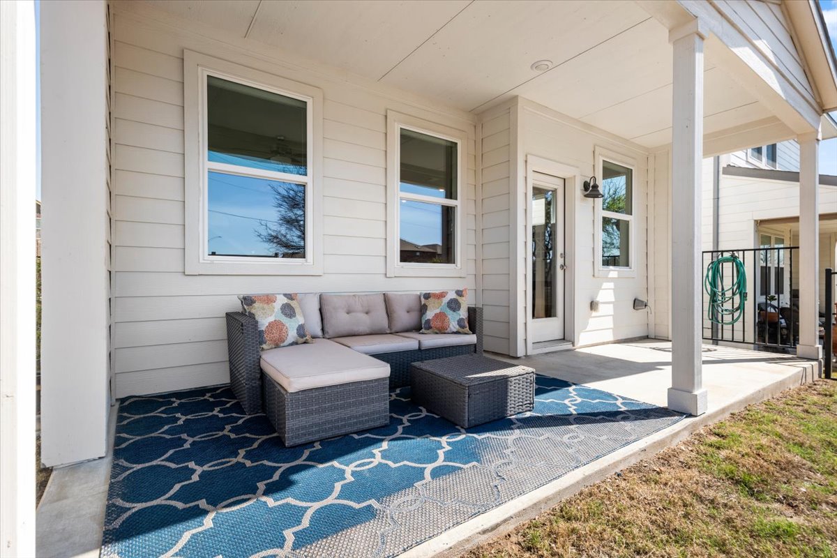 7415 Travertine Spring Drive Austin, TX 78744 - Photo 21 of 30