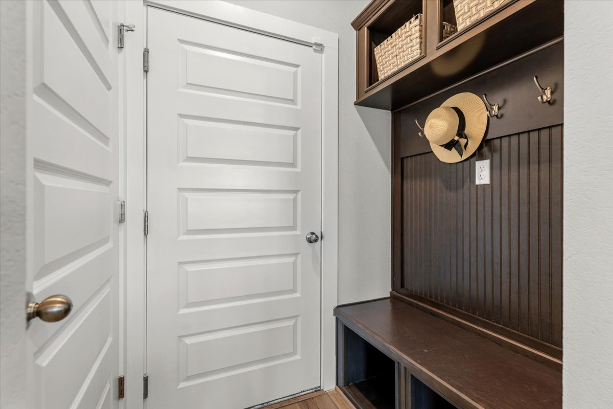 7415 Travertine Spring Drive Austin, TX 78744 - Photo 10 of 30
