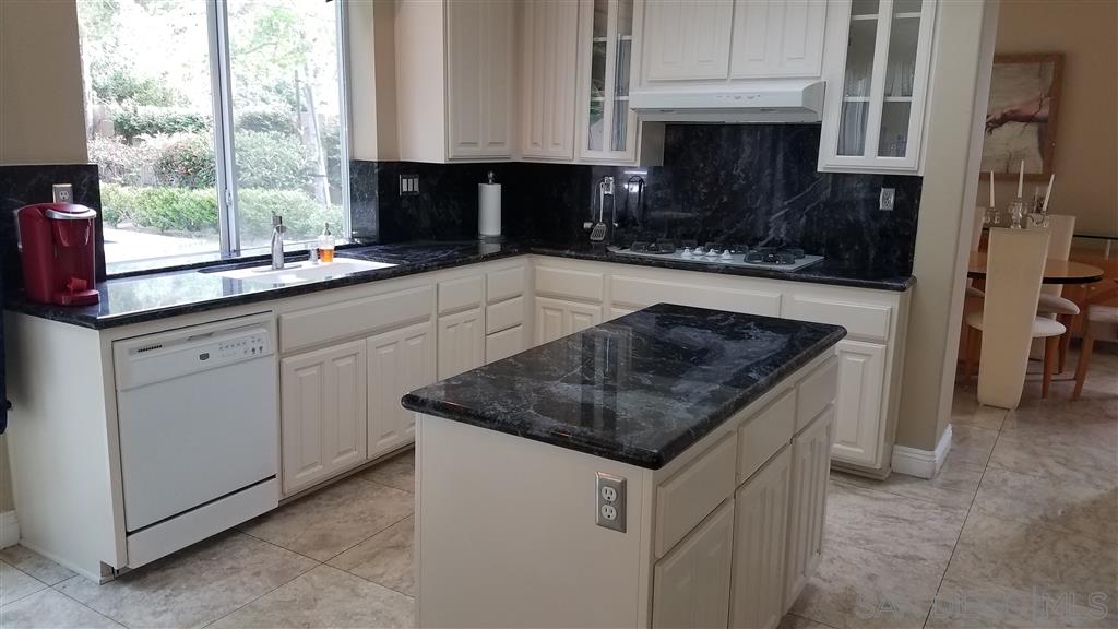 2002 Marquette Road Chula Vista, CA 91913 - Photo 6 of 22 Gallery Image 6
