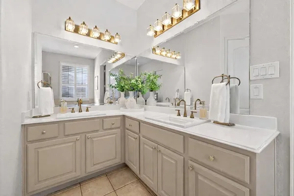 $615,000 | 1020 Crystal Falls Drive, Prosper, TX 75078